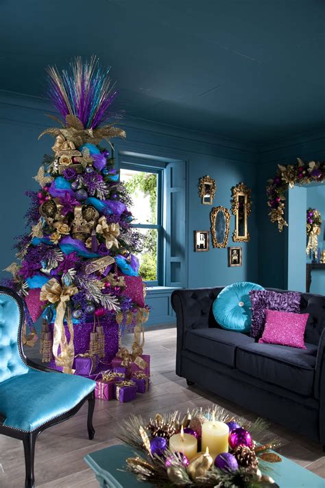balanced christmas tree decorations